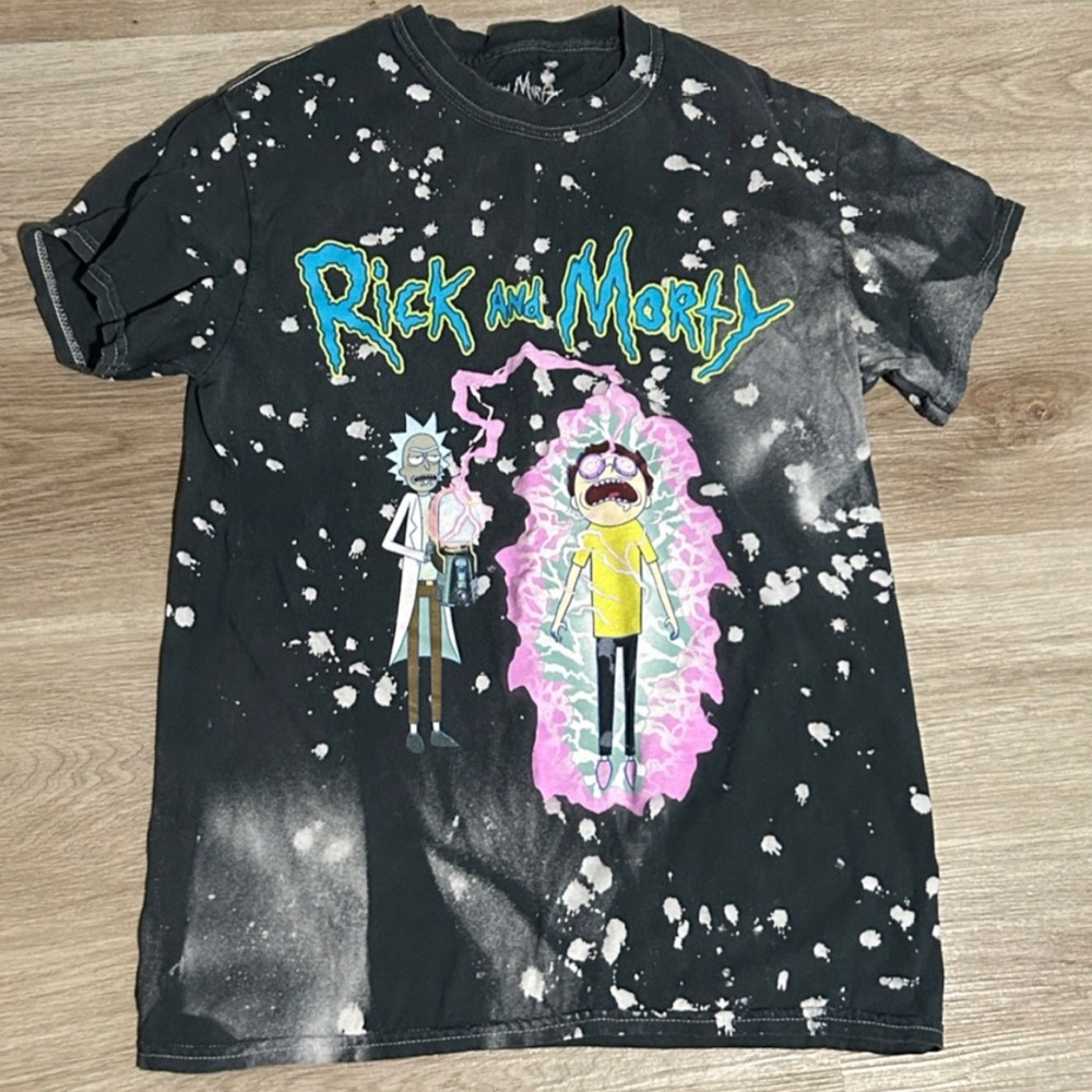 graphic tee bundle 🙌🏽